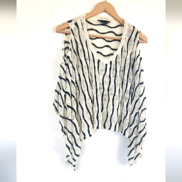 BCBG Max Azria Cropped Poncho Sweater - Picture 1 of 2